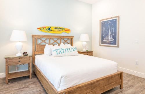 West Kissimmee House | Sky Blue Cottage Near Disney With Margaritaville Resort & Island H2O Access - 8012Ff