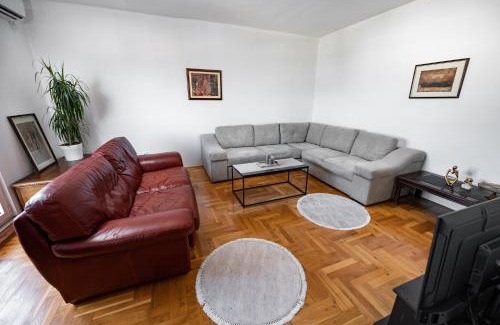 Downtown Apartment | Sky Center Apartment