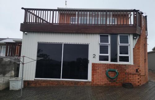 Berea House | Sky Holiday House