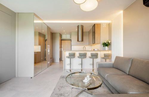 Baluty Apartment | SKY Home- Pearl -Manufaktura, Parking, Klimatyzacja, Dostęp na Kod