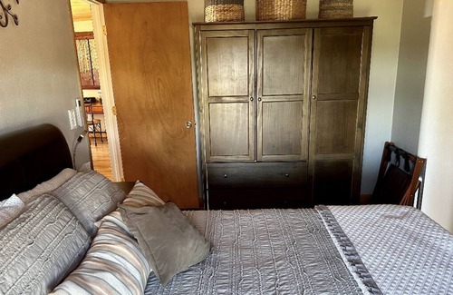 Sierra Vista Southeast Cottage | Sky Island Escape- with Mountain View