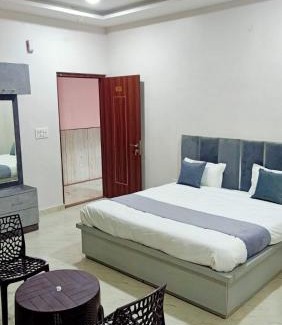 Auraiya Hotel | Sky Palace Hotel