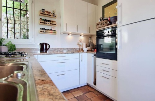Speracedes Villa | Sky-View Comfortable holiday residence