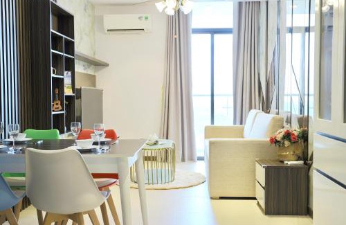 Thang Tam Apartment | SKY Villas - Oasky Tower Vũng Tàu, Pool and Gym, BeachFront