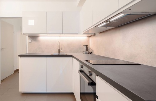 Rudolfsheim-Funfhaus Apartment | SKY9 Apartments Stadthalle