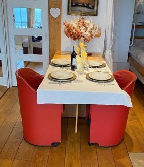Middelkerke Apartment | Skye Boat