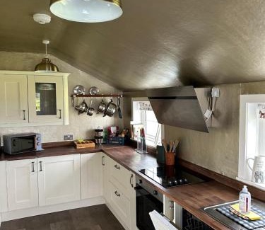 Suladale House | Skye Cottage - Vegan and Eco