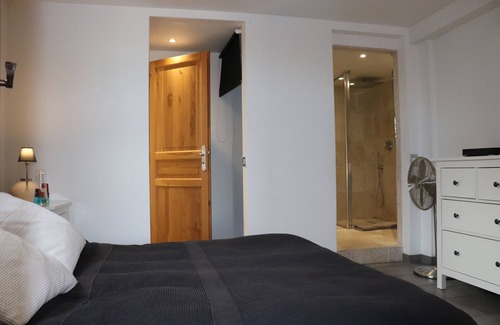 Grasse Bed & Breakfast | Skylark Bed & Breakfast