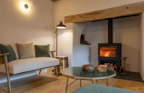 Holsworthy House | Skylark