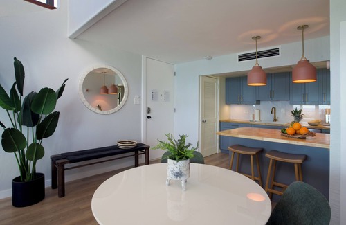 Bolongo Bay House | Skylarkin'