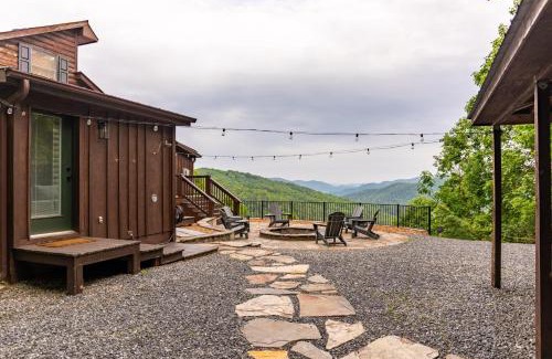 Lenoir House | Skyline Escape