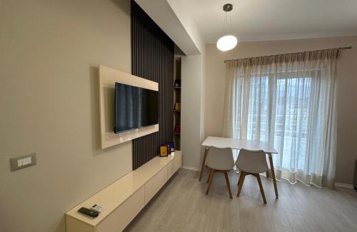 Blloku Apartment | Skyline Panoramic Apartment
