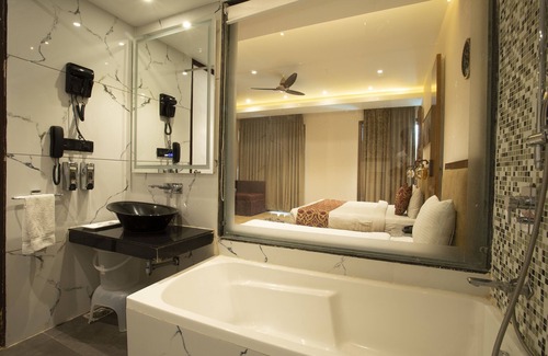 Rau Hotel | Skyline Resort & Convention Centre