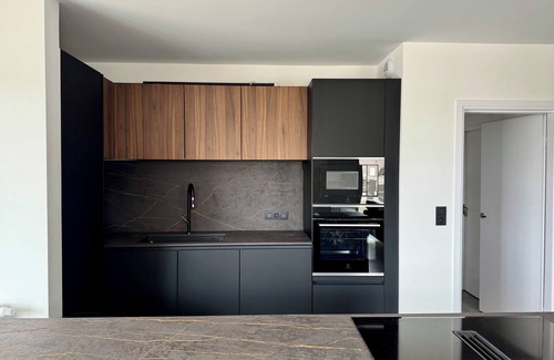 Montpellier Apartment | SKYLINE ROOF TOP SPA DE NAGE