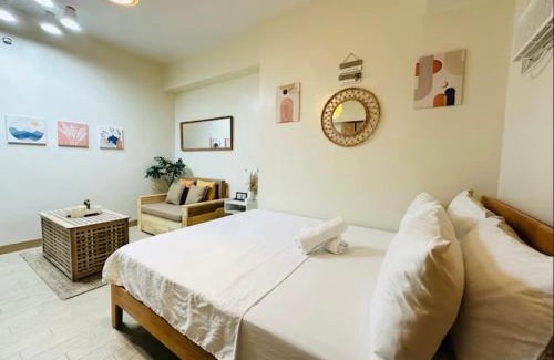 Quezon City Apartment | Skyline Stay in Manhattan