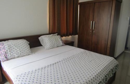 Sri Jayawardenepura Kotte Apartment | SKYLINE SUITE Luxury Penthouse at The Highness Rajagiriya