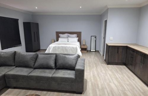 Edenvale Apartment | Skyline Unit1