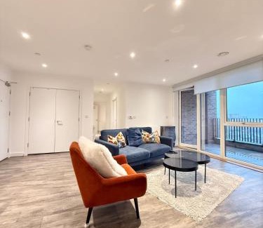 Gascoigne Apartment | Skyline View Apartments - City Lights & Skyline Heights
