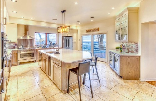 Portage Villa | Skyline Views, Hot Tub, Beachfront, Lavish Kitchen at Dunetop Villa
