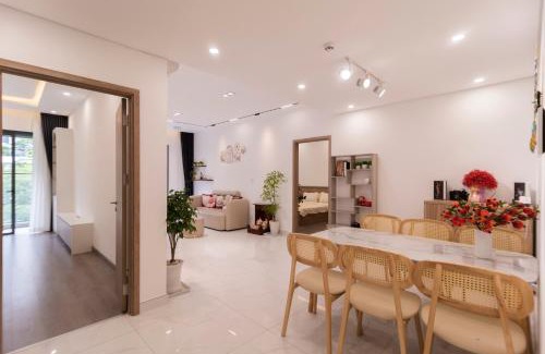 Tan Phu District Apartment | Skylinked Villa in Celadon City- Căn Hộ có gara Xe Hơi Riêng