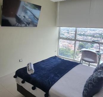 Guayaquil Apartment | SkyLuxe