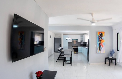Puerto Plata Apartment | Skylyght Suites Hotel. breakfast included. 28% off on restaurant and bar