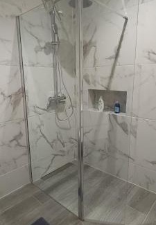 Montenegro House | Skynest 61 Faro Airport Guest House