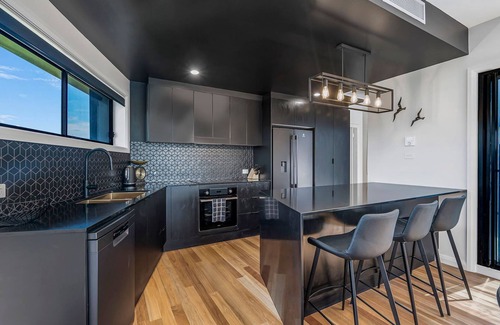Lake Cathie House | Skyview - modern townhouse with roof top balcony