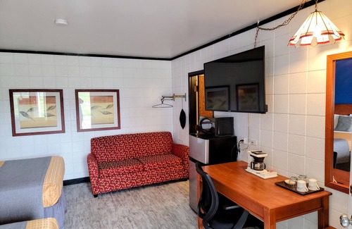 Prairie du Sac Hotel | Skyview Motel