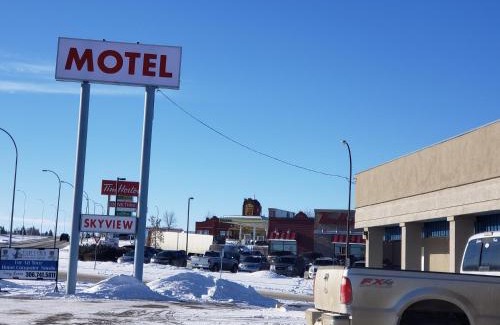Swift Current Hotel | SkyView Swift Current