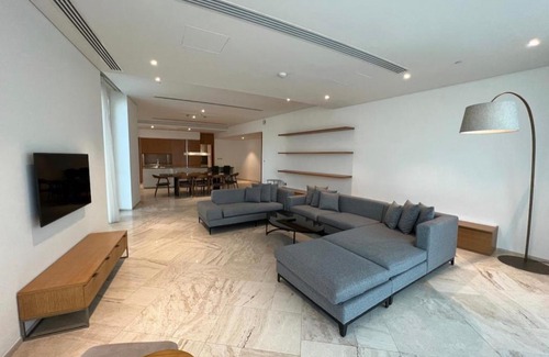Jumeirah Village Circle Apartment | SkyVilla FIVEhotel JVC Private pool