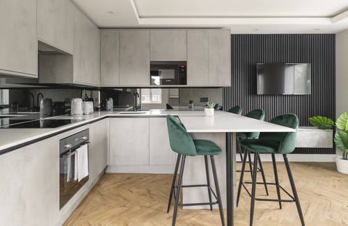Cockfosters Apartment | Skyvillion Apartments Cockfosters