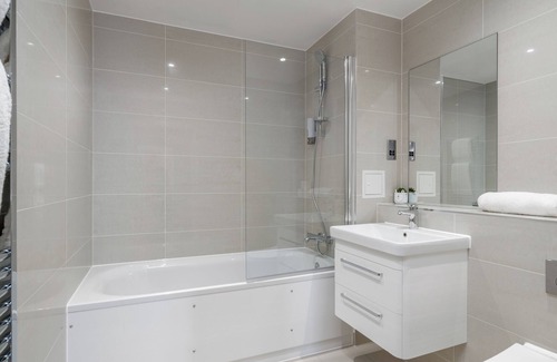 Woolwich Riverside Apartment | Skyvillion - Woolwich 2-Bed Apartments
