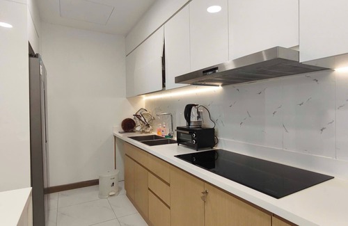 Hang Xanh Apartment | Skyway White & Silver Riverside Resident - Binh Thanh, HCM