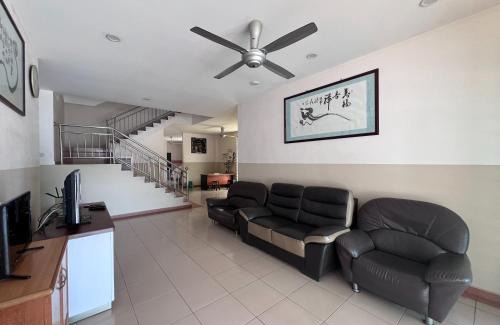 Kuantan House | SL Villa Guesthouse, Kuantan