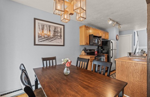 White Haven House | Slalom by AvantStay | Walk to Ski Slopes!