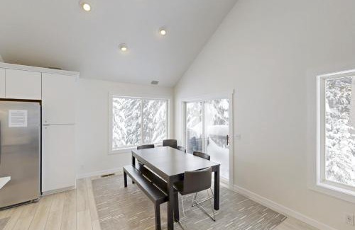 Sandpoint House | Slalom Run Mountain Home
