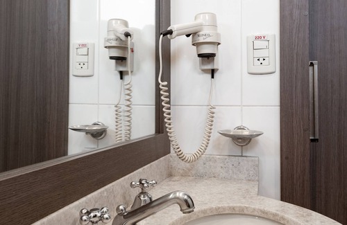 Guarulhos City Centre Hotel | SLAVIERO Guarulhos Aeroporto