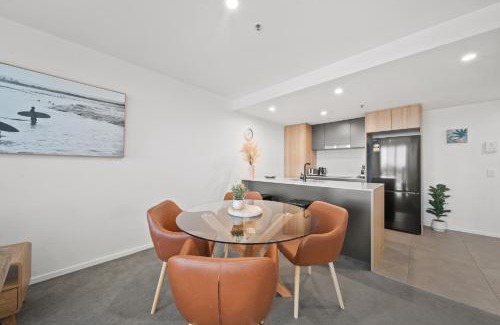Belconnen Apartment | Sleek 2-Bed Apartment with Rooftop Garden Access