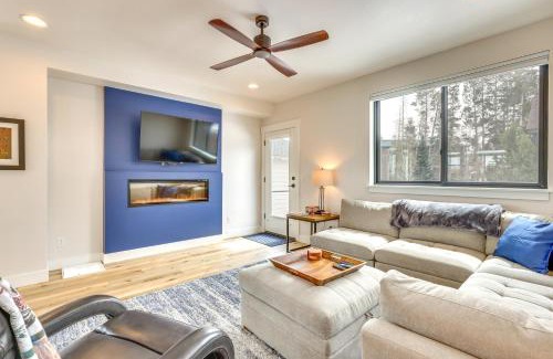 Fraser House | Sleek Fraser Townhome Less Than 8 Mi to Winter Park!