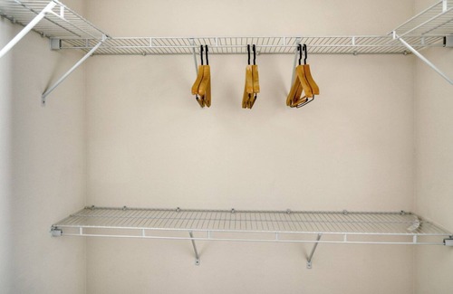 West Highland Apartment | Sleek Highland 1BR w/ Roof, Gym & W/D, near Highland Park, by Blueground