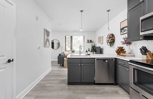 Meridian-Kessler Apartment | Sleek Studio Unit Near Broad Ripple by Cozysuites