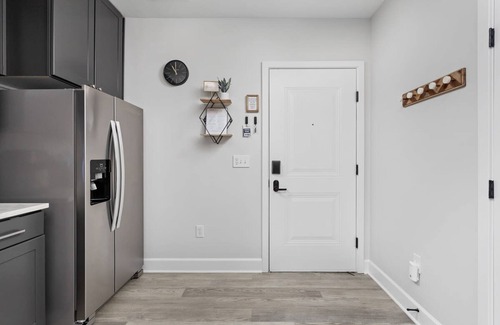 Meridian-Kessler Apartment | Sleek Studio Unit Near Broad Ripple by Cozysuites