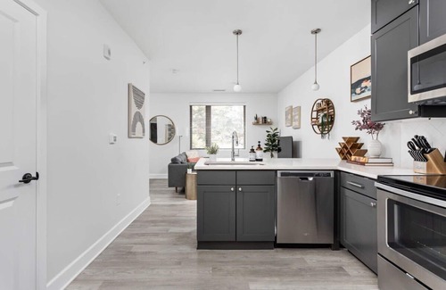 Meridian-Kessler Apartment | Sleek Studio Unit near Broad Ripple by CozySuites