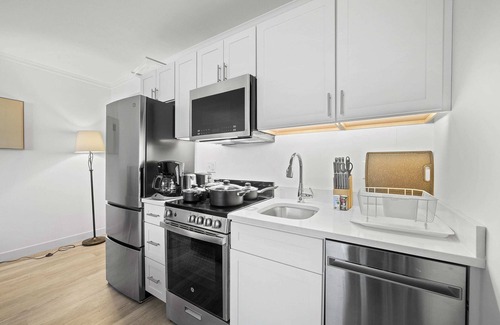 Atlantic City Apartment | Sleep 4 Stylish Boardwalk Cozysuites Studio