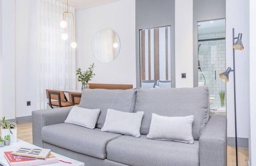 Embajadores Apartment | SLEEP El Rastro by STAY