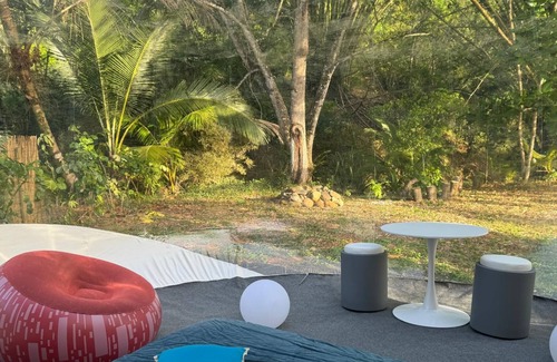 Riviere-Salee House | Sleep in a bubble in an unusual accommodation in Martinique!