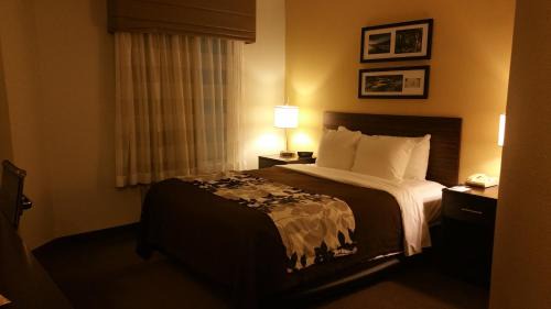 Fayetteville Hotel | Sleep Inn Fayetteville North