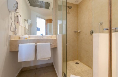 Leon Hotel | Sleep Inn Leon Antares