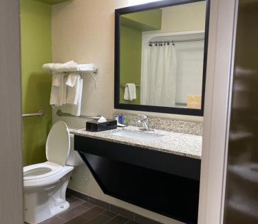 Prestonia Hotel | Sleep Inn Louisville Airport & Expo